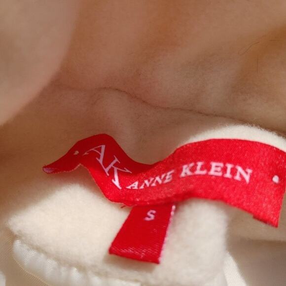 Anne Klein Size Small White Ivory Peacoat Winter Warm AK Long Sleeve Snow - Picture 9 of 11